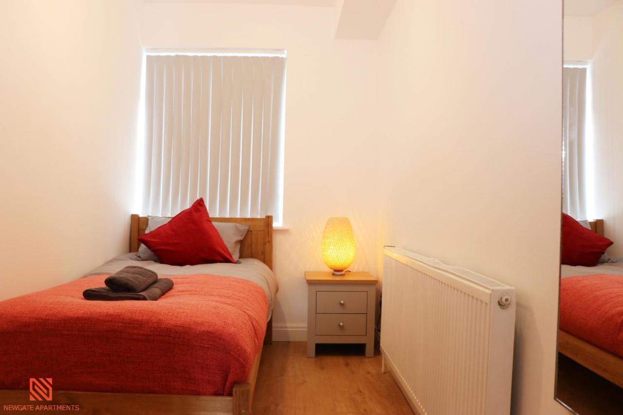 Modern Newgate Apartments - Kingsbury Underground, All Local Amenities On Your Doorstep 哈罗区 外观 照片